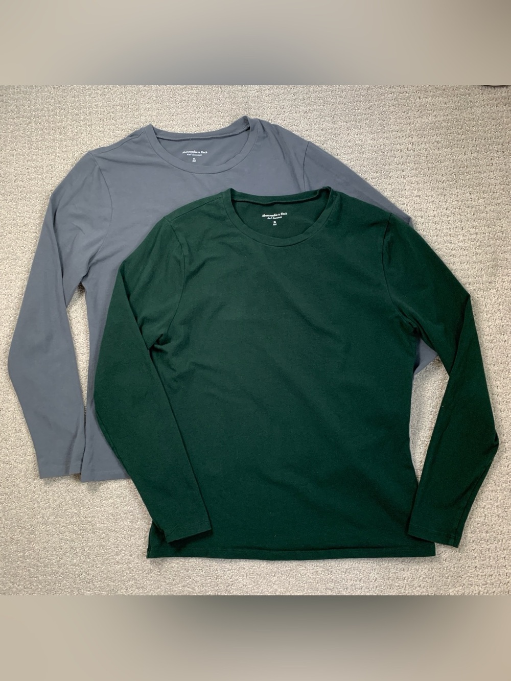 Bundle of 2 Abercrombie & Fitch AF Essentials Long Sleeve T Shirts women size XL